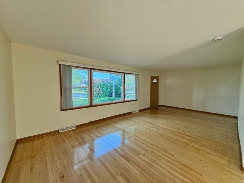 Tiny photo for 3320 191st Street, Lansing, IL 60438 (MLS # 12484428)