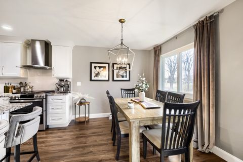 Tiny photo for 1017 Auburn Lane #1017, Buffalo Grove, IL 60089 (MLS # 12618304)