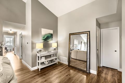 Tiny photo for 1017 Auburn Lane #1017, Buffalo Grove, IL 60089 (MLS # 12618304)