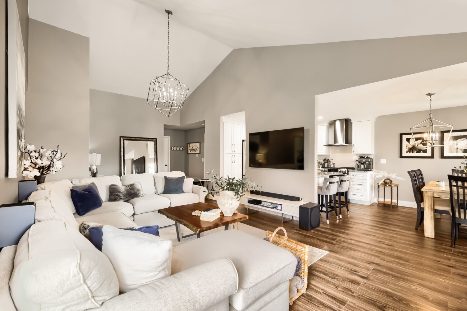 1017 Auburn Lane 1017