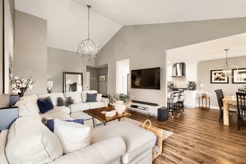 Tiny photo for 1017 Auburn Lane #1017, Buffalo Grove, IL 60089 (MLS # 12618304)