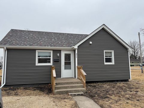 211 1st Street, Mendota, IL 61342 - #: 12584003