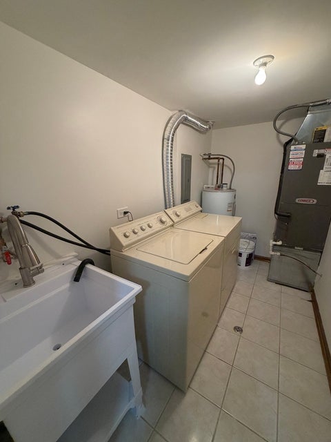 Tiny photo for 9051 S Roberts Road #205, Hickory Hills, IL 60457 (MLS # 12740037)