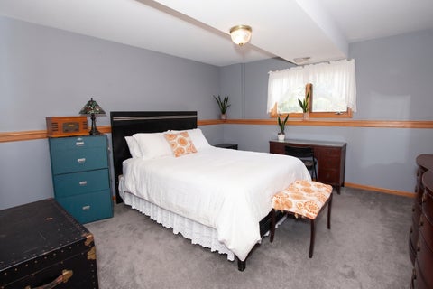 Tiny photo for 9430 S 69th Avenue, Oak Lawn, IL 60453 (MLS # 12764937)