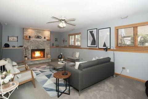 Tiny photo for 9430 S 69th Avenue, Oak Lawn, IL 60453 (MLS # 12764937)