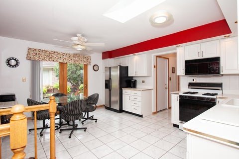 Tiny photo for 9430 S 69th Avenue, Oak Lawn, IL 60453 (MLS # 12764937)