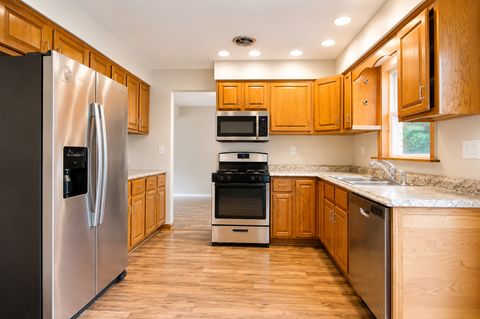 Tiny photo for 5042 157th Street, Oak Forest, IL 60452 (MLS # 12680717)