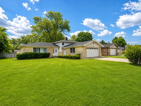 Tiny photo for 5042 157th Street, Oak Forest, IL 60452 (MLS # 12680717)