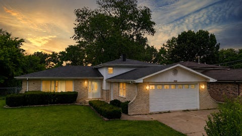 Tiny photo for 5042 157th Street, Oak Forest, IL 60452 (MLS # 12680717)