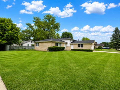 Tiny photo for 5042 157th Street, Oak Forest, IL 60452 (MLS # 12680717)