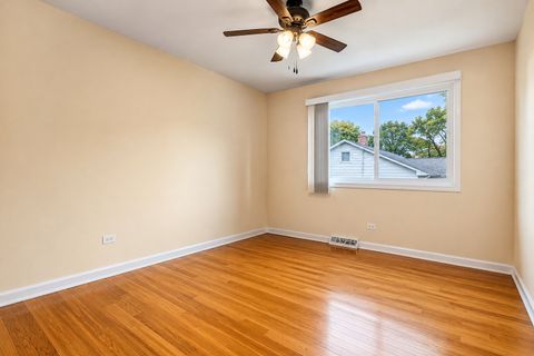 Tiny photo for 5042 157th Street, Oak Forest, IL 60452 (MLS # 12680717)