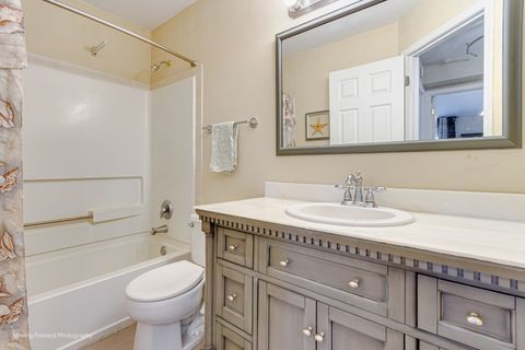 Tiny photo for 1141 Delta Court, Elgin, IL 60123 (MLS # 12515357)