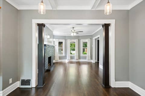 Tiny photo for 640 Clarence Avenue, Oak Park, IL 60304 (MLS # 12725200)