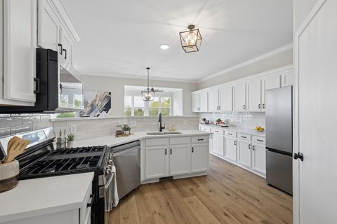 Tiny photo for 1508 W Ludington Circle, Romeoville, IL 60446 (MLS # 12636246)