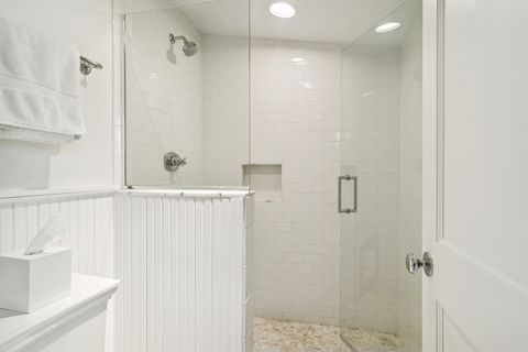 Tiny photo for 135 S Maywood Road, Lake Forest, IL 60045 (MLS # 12541050)