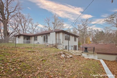 Tiny photo for 7719 Oak Drive, Wonder Lake, IL 60097 (MLS # 12461957)