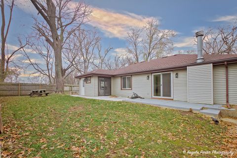 Tiny photo for 7719 Oak Drive, Wonder Lake, IL 60097 (MLS # 12461957)