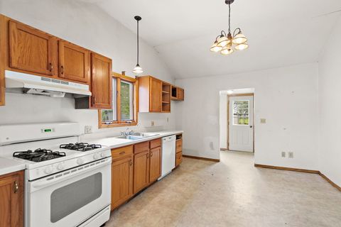 Tiny photo for 1302 State Street, DeKalb, IL 60115 (MLS # 12646838)