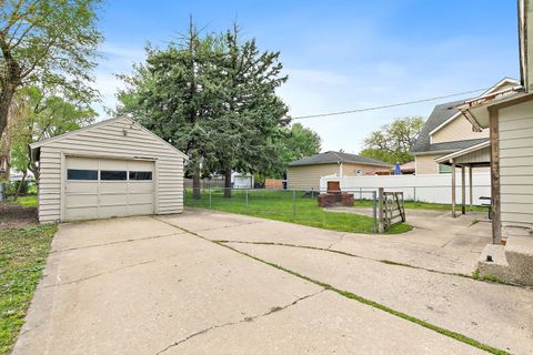 Tiny photo for 1302 State Street, DeKalb, IL 60115 (MLS # 12646838)