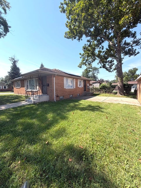 Tiny photo for 796 E 163rd Street, South Holland, IL 60473 (MLS # 12763753)