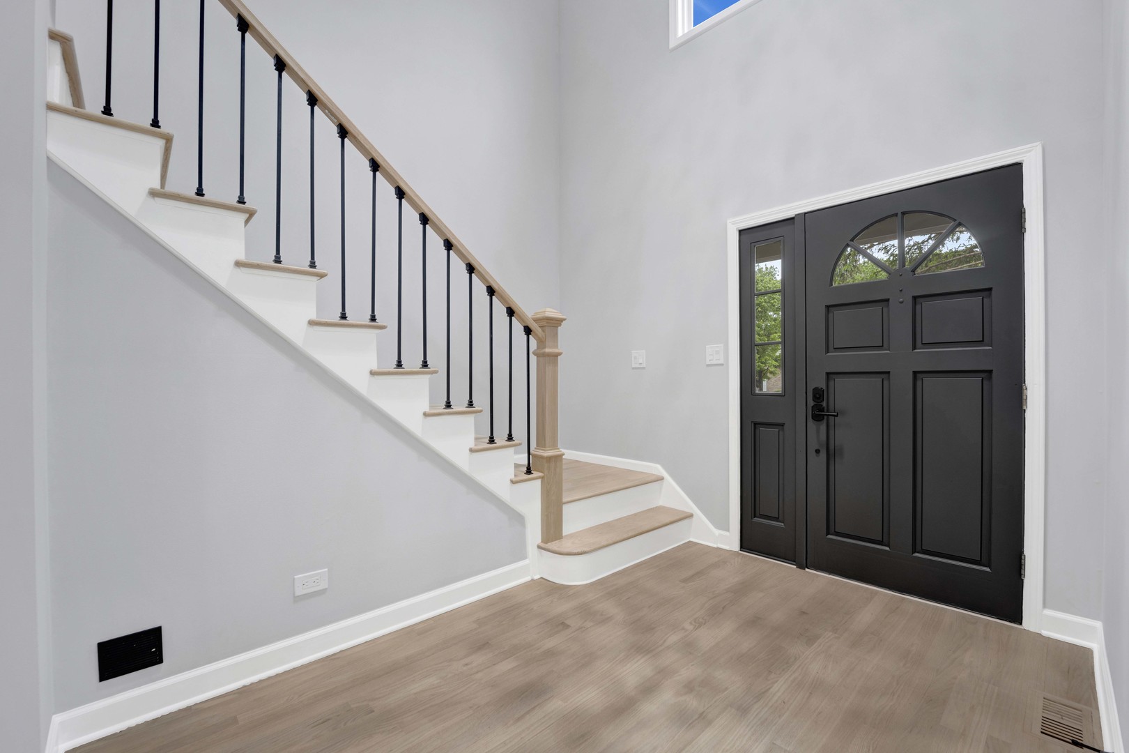 5701 Foxgate Lane
