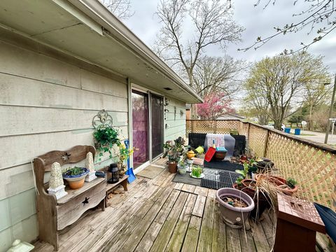 Tiny photo for 604 E Center Street, Monticello, IL 61856 (MLS # 12611344)