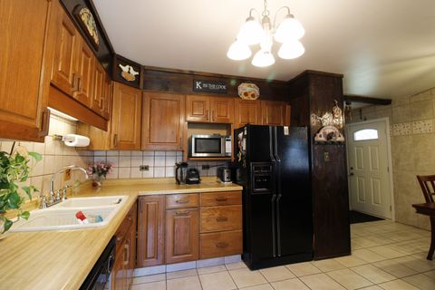 Tiny photo for 2201 Kingfisher Lane, Rolling Meadows, IL 60008 (MLS # 12459606)