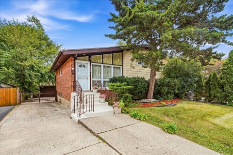 Photo of 8343 S Kenwood Avenue, Chicago, IL 60619 (MLS # 12768260)
