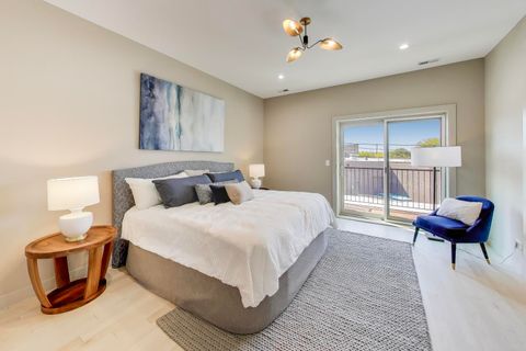 Tiny photo for 2448 N Clybourn Avenue #4, Chicago, IL 60614 (MLS # 12468079)