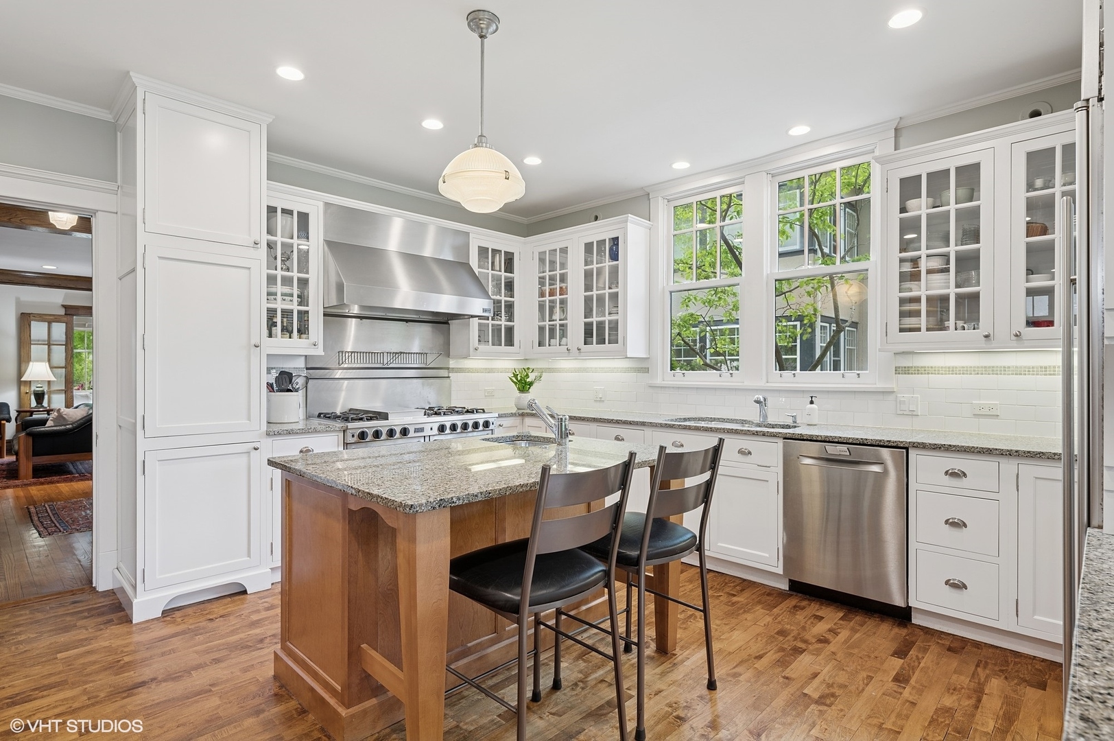 808 Ashland Avenue