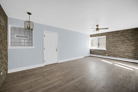 Tiny photo for 2046 E 72nd Place #2w, Chicago, IL 60649 (MLS # 12516476)