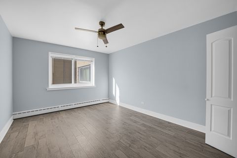 Tiny photo for 2046 E 72nd Place #2w, Chicago, IL 60649 (MLS # 12516476)