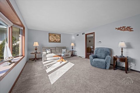 Tiny photo for 27W285 Bauer Road, Naperville, IL 60563 (MLS # 12603616)