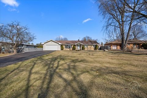 Tiny photo for 27W285 Bauer Road, Naperville, IL 60563 (MLS # 12603616)