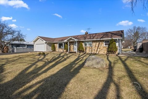 Photo of 27W285 Bauer Road, Naperville, IL 60563 (MLS # 12603616)