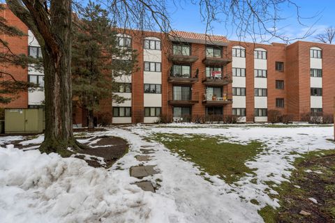 Tiny photo for 2086 Saint Johns Avenue #306, Highland Park, IL 60035 (MLS # 12603501)