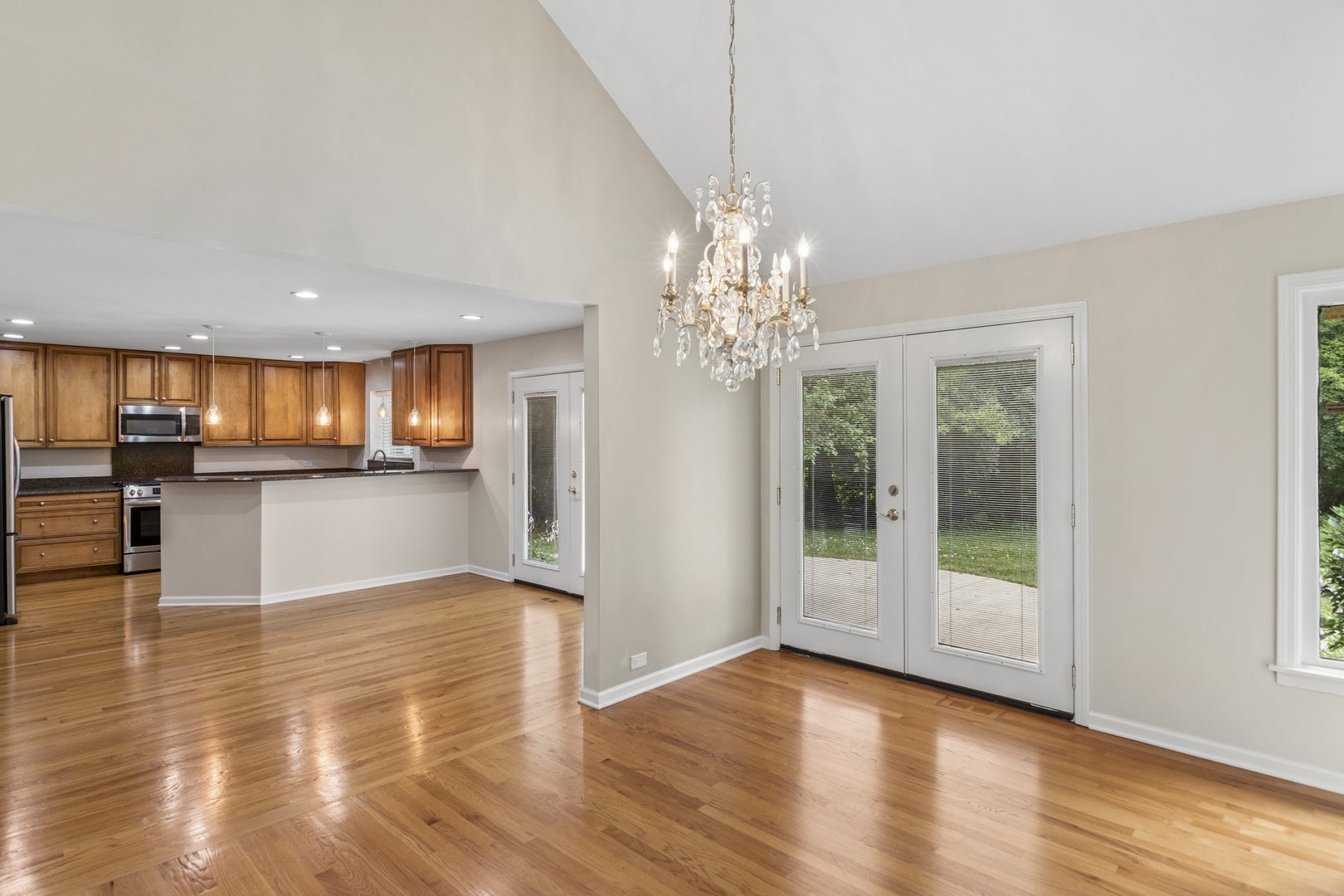 356 WINDSOR Lane