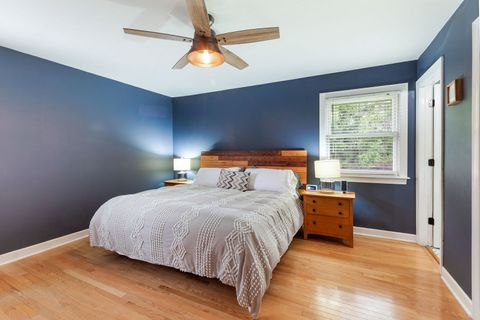 Tiny photo for 920 W Firestone Drive, Hoffman Estates, IL 60192 (MLS # 12615269)