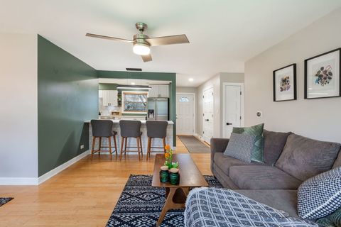 Tiny photo for 920 W Firestone Drive, Hoffman Estates, IL 60192 (MLS # 12615269)