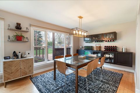 Tiny photo for 920 W Firestone Drive, Hoffman Estates, IL 60192 (MLS # 12615269)