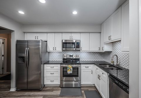 Tiny photo for 585 Sharon Way, Bolingbrook, IL 60440 (MLS # 12630225)