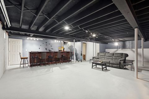 Tiny photo for 18311 Holland Road, Lansing, IL 60438 (MLS # 12605042)