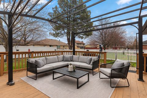 Tiny photo for 18311 Holland Road, Lansing, IL 60438 (MLS # 12605042)