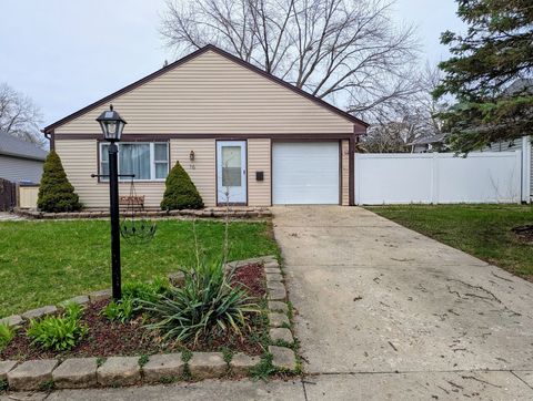 Tiny photo for 16 Afton Drive, Montgomery, IL 60538 (MLS # 12604223)