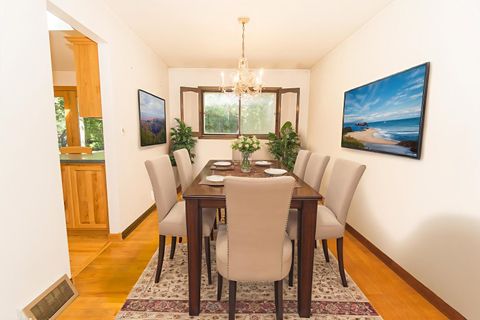 Tiny photo for 305 Montclare Lane, Wood Dale, IL 60191 (MLS # 12424201)