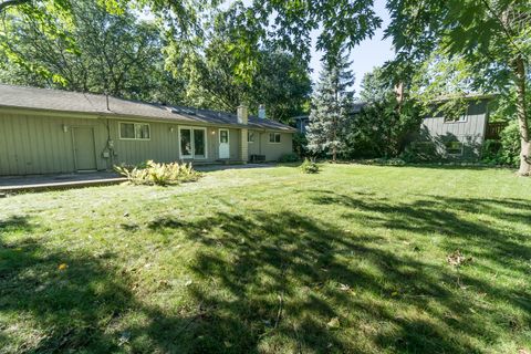 Tiny photo for 305 Montclare Lane, Wood Dale, IL 60191 (MLS # 12424201)
