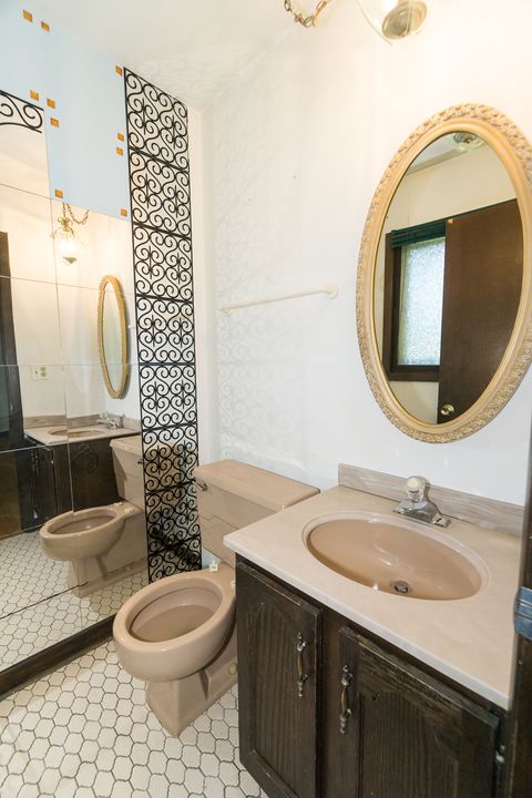 Tiny photo for 305 Montclare Lane, Wood Dale, IL 60191 (MLS # 12424201)