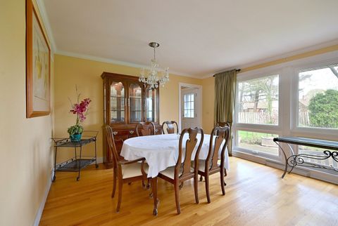 Tiny photo for 5425 Howard Avenue, Western Springs, IL 60558 (MLS # 12620592)