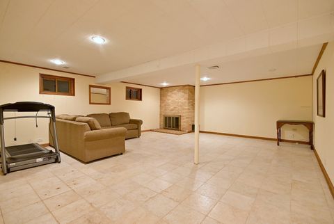 Tiny photo for 5425 Howard Avenue, Western Springs, IL 60558 (MLS # 12620592)