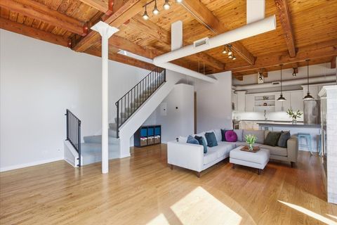 Tiny photo for 2226 N Racine Avenue #15, Chicago, IL 60614 (MLS # 12641892)